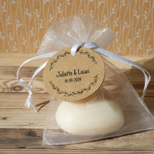 savon avec pochette et étiquette kraft ronde